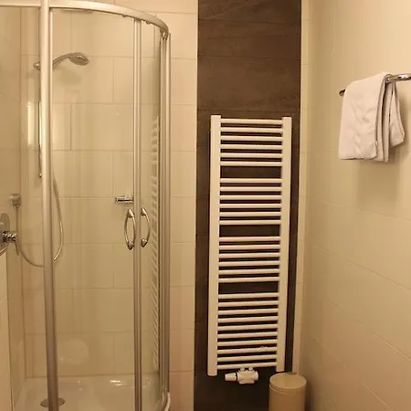 Hoefler 게스트하우스 3*