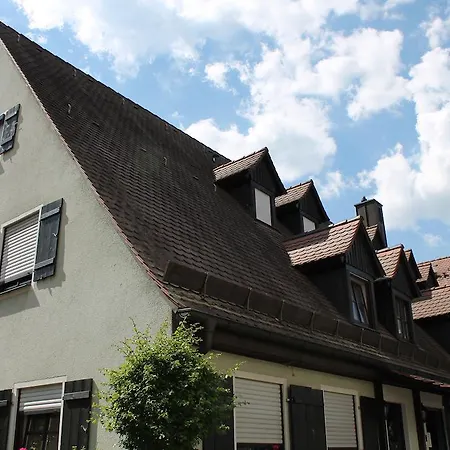 Hoefler 3* Nuremberg