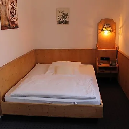 Hoefler Penzion Norimberk